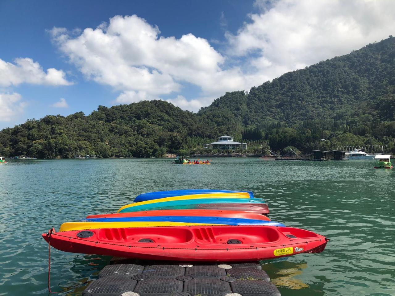 The Crystal Resort Sun Moon Lake Yuchi Zewnętrze zdjęcie